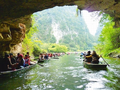 Ninh Binh and Thanh Hoa tourism cooperation